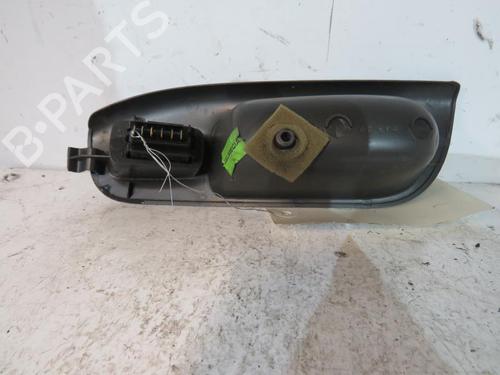 Used Right front window switch Right front window switch RENAULT SCÉNIC I MPV (JA0/1_, FA0_) [1999-2010] 25069356 25069356