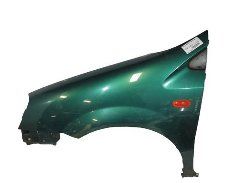 Used Left front fenders NISSAN ALMERA TINO (V10) [1998-2006]  25086114