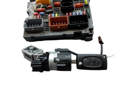 Electronic module CITROËN C5 II Break (RE_)  | BP25103556M83  - Image 6