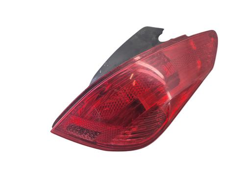 Right taillight PEUGEOT 308 I (4A_, 4C_) 1.6 HDi | BP28949043C35 