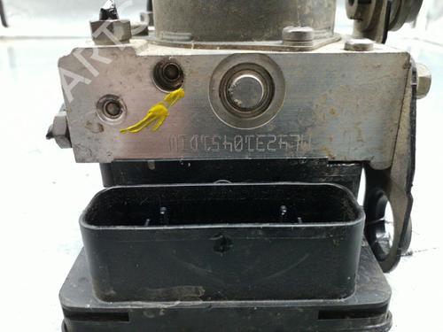 Used ABS pump SKODA RAPID (NH3, NK3, NK6) 1.6 TDI (105 hp) 25089073