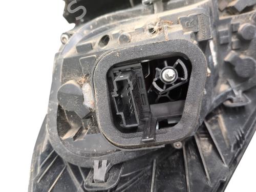 Right taillight CITROËN C4 II (NC_) 2.0 HDi / BlueHDi 150 | BP33053524C35 - Image 2