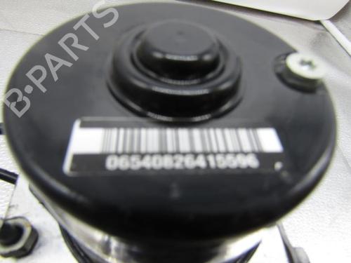Used ABS pump BMW 1 (E87) 118 d (143 hp) 25082826