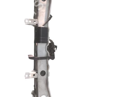 Tværbjælke TOYOTA YARIS (_P13_) 1.4 D (NLP130_, NLP130) (90 hp) 31883495