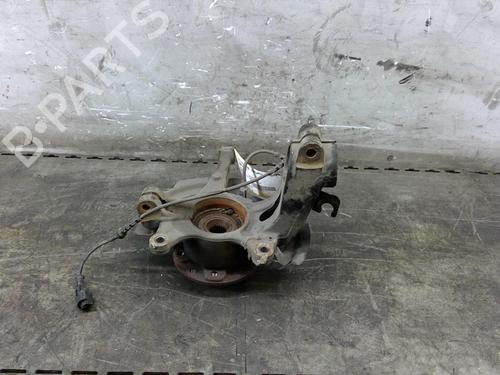Used Left front steering knuckle RENAULT MEGANE IV Grandtour (K9A/M/N_) 1.2 TCe 130 (K9MR) (130 hp) 25082125