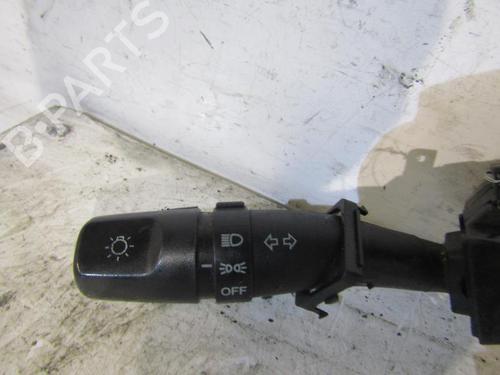 Switch HYUNDAI SANTA FÉ I (SM) 2.0 CRDi 4x4 | BP25105882I30