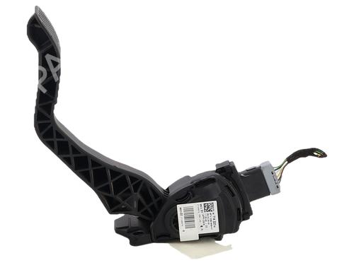 Used Pedal Pedal 39084255 39084255