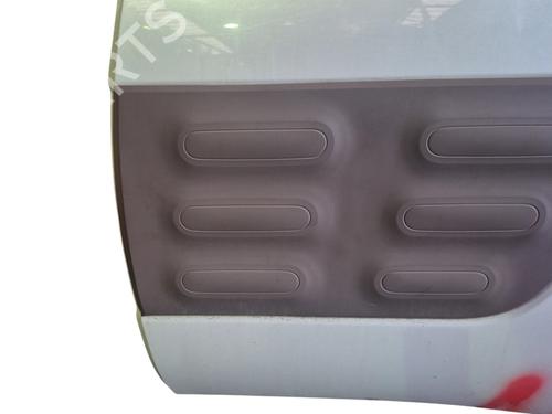 Dør venstre bagtil CITROËN C4 CACTUS 1.2 VTi 82 (82 hp) 31036217