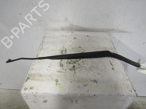 Used Front windshield wiper arm RENAULT SCÉNIC II (JM0/1_) [2003-2010]  25068792