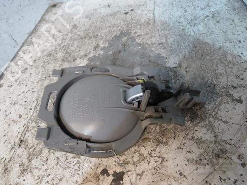 Used Front left interior door handle Front left interior door handle CITROËN C3 I (FC_, FN_) 1.4 16V HDi (90 hp) 25066449 25066449