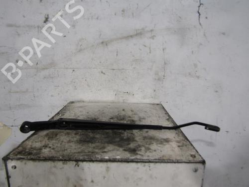 Used Front windshield wiper arm TOYOTA COROLLA (_E12_) [2001-2008]  25085269