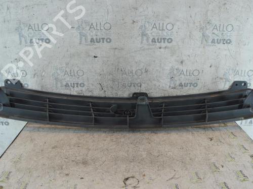 Grille TOYOTA HIACE IV Bus (__H1_, __H2_) 2.5 D-4D (KLH12, KLH22) | BP25071048C40 