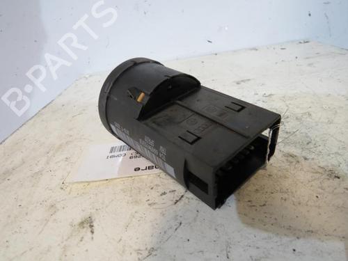 Used Switch Switch VW TRANSPORTER T5 Van (7HA, 7HH, 7EA, 7EH) 1.9 TDI (105 hp) 25097012 25097012