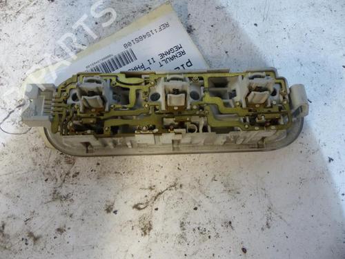 Plafonier Plafonier RENAULT MEGANE II (BM0/1_, CM0/1_) 1.5 dCi (BM0F, BM0T, BM2B, CM0F, CM0T) (82 hp) 25067623 25067623