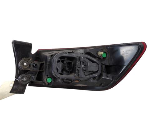 left-taillight-renault-clio-iv-bh_-2012-2013-2014-2015-2016-2017-2018-2019-2020-2021-27175396 main image