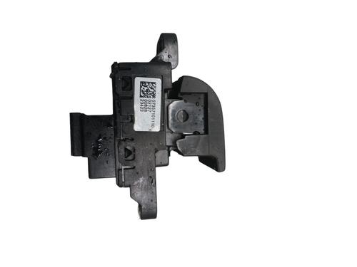 warning-switch-fiat-500e-332_-2020-25053041 main image