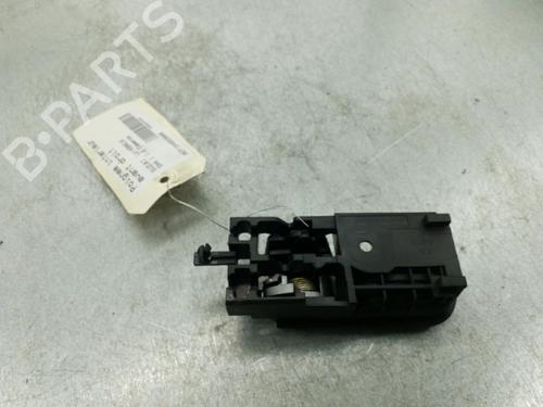 Used Front right interior door handle Front right interior door handle SUZUKI SX4 (EY, GY) 1.6 VVT (RW416, YA21S) (107 hp) 25089422 25089422