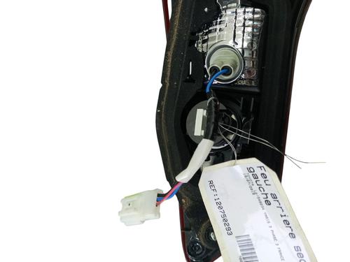 left-tailgate-light-toyota-yaris-_p13_-2010-2011-2012-2013-2014-2015-2016-2017-2018-2019-2020-32195963 main image