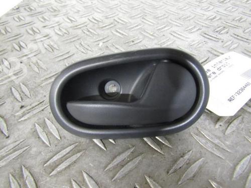Used Rear right interior door handle Rear right interior door handle DACIA SANDERO II 1.2 (75 hp) 10588810 10588810