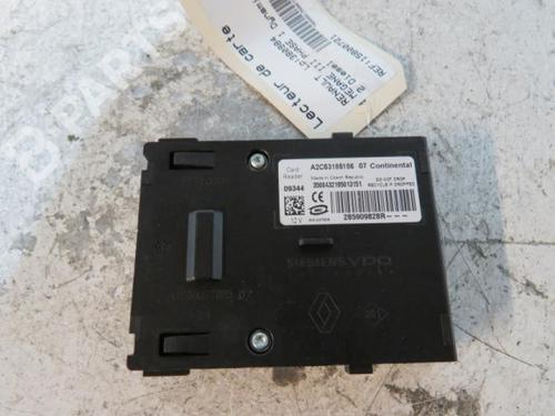 Used Card reader Card reader RENAULT MEGANE III Hatchback (BZ0/1_, B3_) 2.0 dCi (BZ0Y) (150 hp) 10607063 10607063