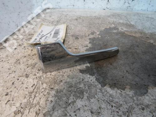 Used Front left interior door handle Front left interior door handle OPEL ASTRA H (A04) 1.9 CDTI (L48) (150 hp) 10604312 10604312