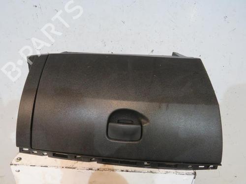 Used Glove box RENAULT CLIO III (BR0/1, CR0/1) 1.5 dCi (75 hp) 25092567