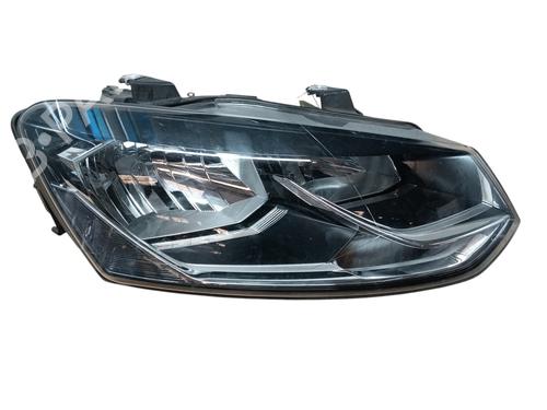 Used Right headlight VW POLO V (6R1, 6C1) 1.0 (75 hp) 28211633