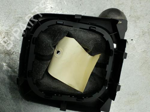 Used Gear lever VW SCIROCCO III (137, 138) 2.0 TDI (140 hp) 25078232
