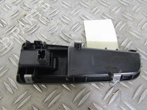 Used Right front window switch Right front window switch FIAT GRANDE PUNTO (199_) 1.3 D Multijet (75 hp) 25095383 25095383