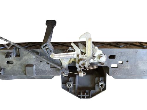 Crossmember PEUGEOT 5008 (0U_, 0E_) 1.6 HDi | BP27182766C162 