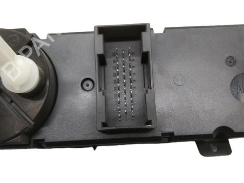 Used Climate control Climate control MERCEDES-BENZ CLK (C208) CLK 230 Kompressor (208.347) (193 hp) 25099965 25099965