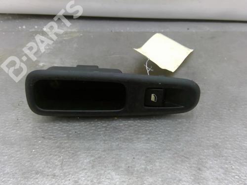Used Left rear window switch Left rear window switch PEUGEOT 5008 (0U_, 0E_) 2.0 HDi 150 / BlueHDi 150 (150 hp) 10581544 10581544