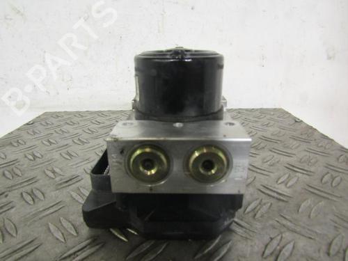 Used ABS pump KIA CERATO I Hatchback (LD) 2.0 CRDi (112 hp) 25080159