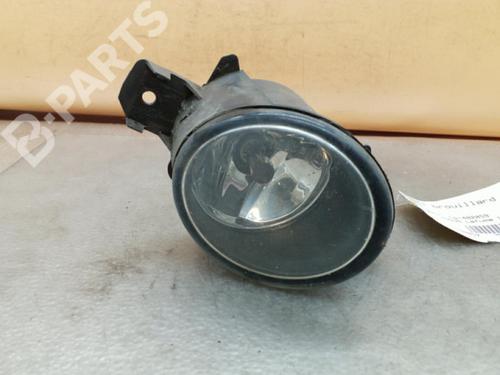 Used Right front fog light Right front fog light RENAULT MODUS / GRAND MODUS (F/JP0_) 1.5 dCi (FP0F, JP0F) (86 hp) 10577574 10577574
