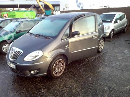 Left front driveshaft LANCIA MUSA (350_) 1.3 D Multijet (350.AXG11, 350.AXG1A) | BP11509860M38