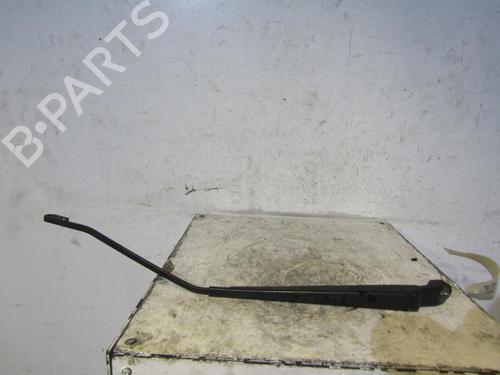 Used Front windshield wiper arm Front windshield wiper arm 25106532 25106532