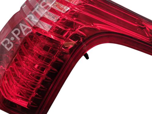 Right taillight PEUGEOT 5008 (0U_, 0E_) 2.0 HDi 150 / BlueHDi 150 | BP28040627C35 