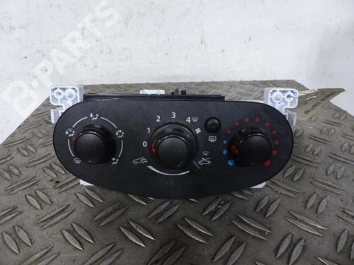 Used Climate control Climate control DACIA SANDERO II 1.0 SCe 75 (B8JC, B8JD) (73 hp) 10587869 10587869