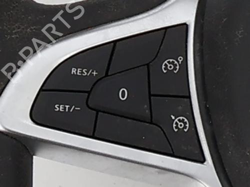 steering-wheel-renault-express-box-bodympv-2021-37749056 main image