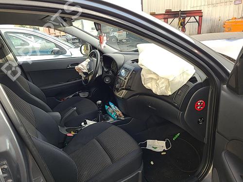 Rear parcel shelf HYUNDAI i30 (FD) 1.6 CRDi | BP25063188C85  - Image 10