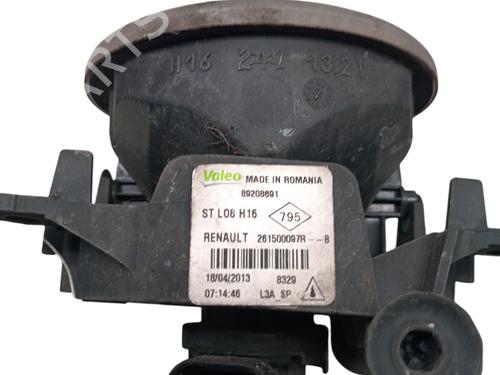 right-front-fog-light-renault-megane-iii-hatchback-bz01_-b3_-2008-26709052 main image
