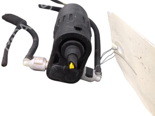 washer-pump-vw-polo-vi-aw1-bz1-ae1-2017-32507213 main image