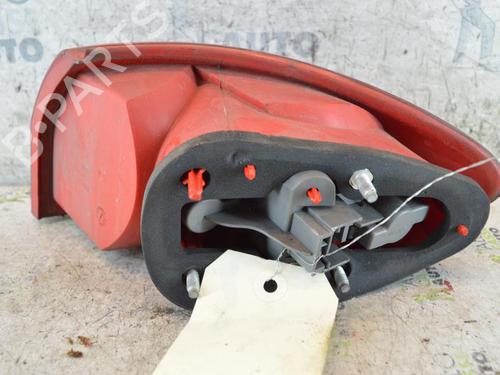 Used Left taillight Left taillight ALFA ROMEO 147 (937_) 1.6 16V T.SPARK ECO (937.AXA1A, 937.BXA1A) (105 hp) 25071163 25071163