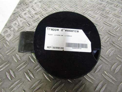 Used Fuel flap Fuel flap PEUGEOT 208 I (CA_, CC_) 1.2 VTI 82 (82 hp) 10588782 10588782