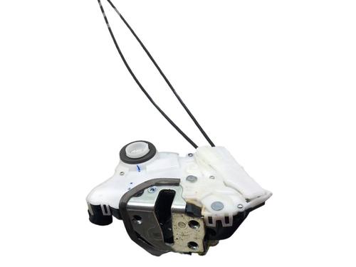 Used Front left lock TOYOTA YARIS (_P13_) 1.5 Hybrid (NHP130_, NHP130) (101 hp) 25076142