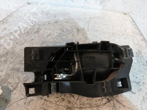 Used Rear right interior door handle Rear right interior door handle PEUGEOT 207 (WA_, WC_) 1.4 HDi (68 hp) 25092278 25092278