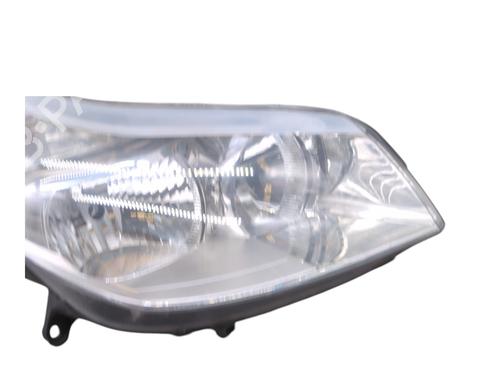 Right headlight CITROËN C5 II (RC_) 2.0 HDi (RCRHRH) | BP30619628C29