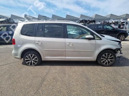 Right tailgate light VW TOURAN (1T3) 1.6 TDI | BP25060659C80 - Image 10
