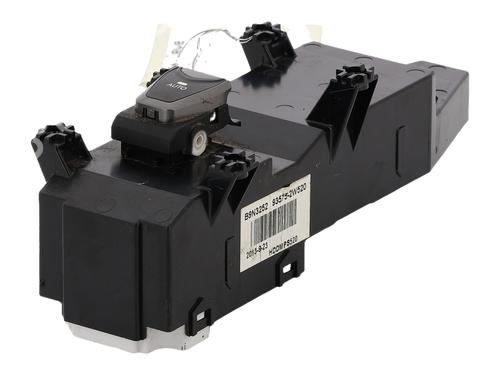 Right front window switch HYUNDAI GRAND SANTA FÉ  | BP33681923I26  - Image 7