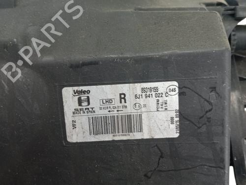 Right headlight SEAT IBIZA IV (6J5, 6P1) 1.4 | BP31980736C29